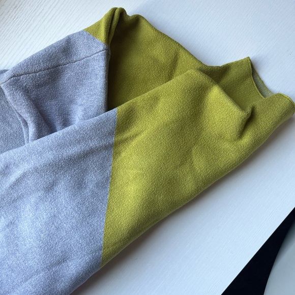 Color block high neck/Turtle neck Sweater lime/grey - Picture 4 of 7